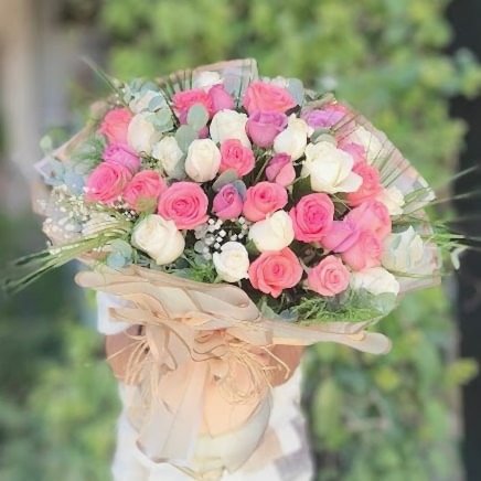 Bu Gül Buketinde Aşk Var !