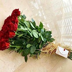 25 İthal Kırmızı Güller