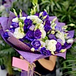 Mor Lisyantus Buketi